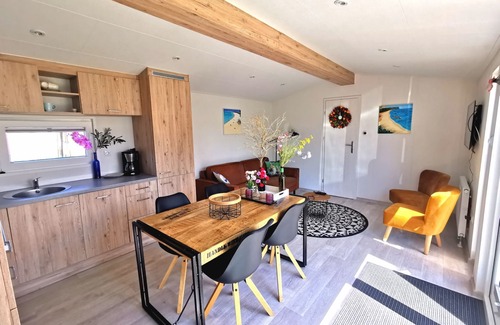 Hippolytushoef House | Wiringherlant by Interhome