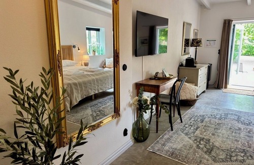 Simrishamn Hotel | Wisteria Österlen