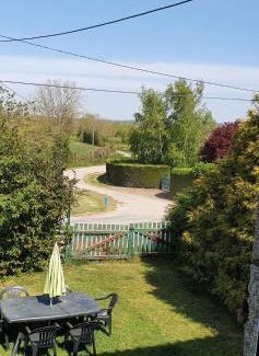 Chanteloup Bed & Breakfast | Wisteria House