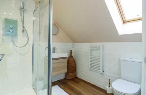 Riseley House | Wisteria View