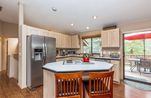 Deer Park House | Witc04 - Dog Friendly, Hot Tub, Great Views