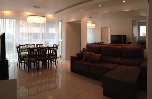 Centro Apartment | With 3 suites and 1 bedroom, CLIMATIZED, hydromassage, 340m from the beach