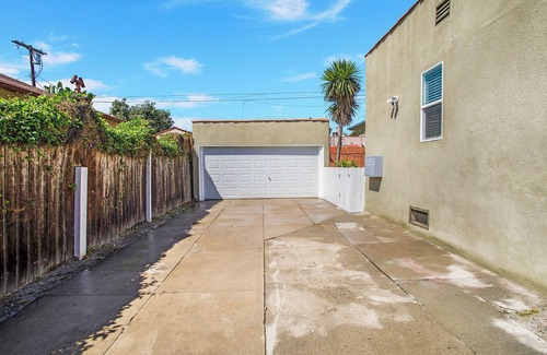 West Los Angeles House | WLA, 3 Bedroom with 2 bathroom, Furnished