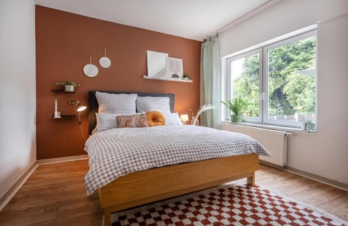 Neuendorf Apartment | Wohlfühlwohnung mit 25 qm Terrasse, Netflix