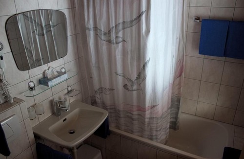 Graechen Apartment | Wohnung Alpha