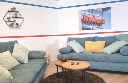 Cremlingen Apartment | Wohnung: Workaholic bis 6 Personen, Klima, 3x TV
