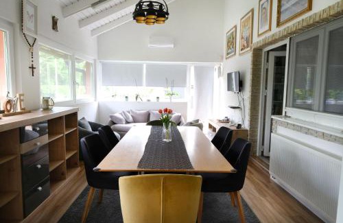 Sesvete House | Wolf country haus