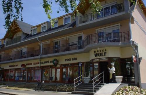 Sarvar Hotel | Wolf Hotel
