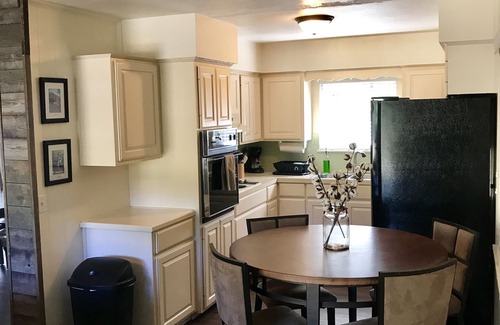Board Camp House | Wolf Pen Gap Getaway