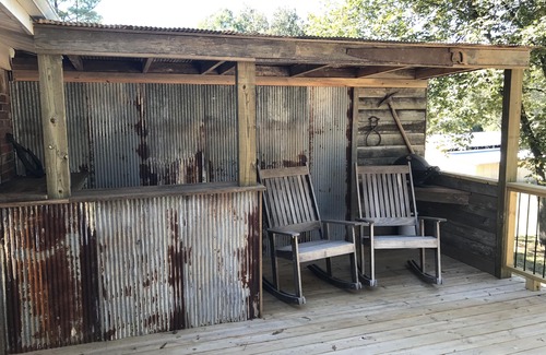 Board Camp House | Wolf Pen Gap Getaway