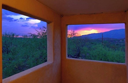 Vail House | Wolf track house @ Colossal Cave