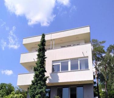 Zagreb Villa | WOLKENHAWK