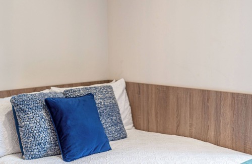 Wolverhampton Apartment | Wolverhampton Elegant Apartment Near Molineux Stadium and Football Clubs