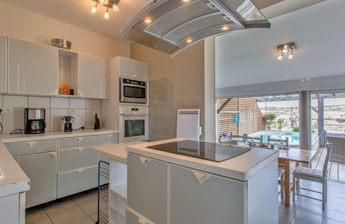 Vieux-Boucau-les-Bains House | Wonderful villa for 8 guests with WIFI, private pool, TV and patio