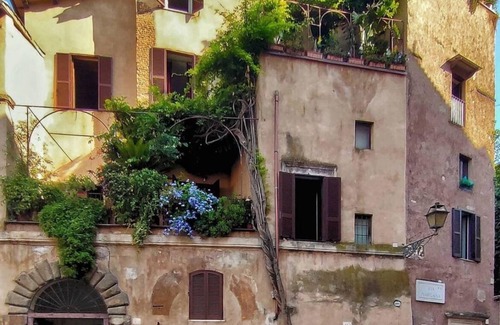 Rome City Centre Apartment | Wonderful 2-bedroom apartment in Roma with WiFi