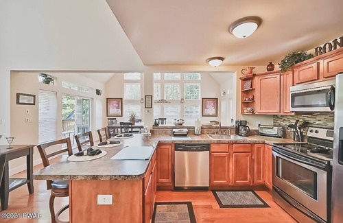 Lackawaxen Ski Chalet | Wonderful cozy 3-bedroom perfect family retreat