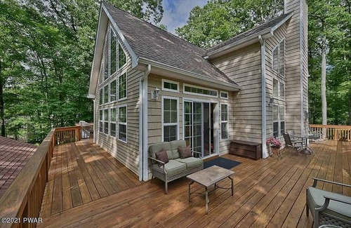 Lackawaxen Ski Chalet | Wonderful cozy 3-bedroom perfect family retreat