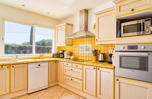 Montfort-sur-Argens House | Wonderful private villa for 8 people with A/C, private pool, WIFI, TV, terrace and parking