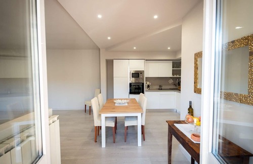 Intra House | Wonderful villa for 4 people with WIFI and balcony