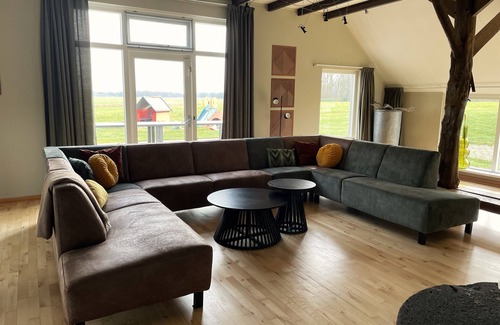 Beerze Cabin | Wonderful location along the River Vecht