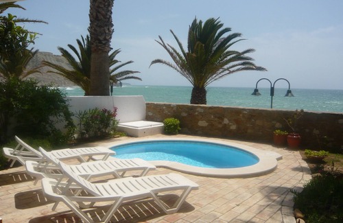 Praia da Luz Apartment | WONDERFUL LOCATION OVERLOOKING THE OCEAN - 3 BED WITH PRIVATE SPLASH POOL