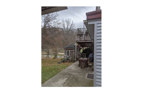 Wytheville Cabin | Wonderful Log Cabin with plenty of privacy, yet only minutes from Wytheville!