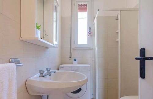 Torre Castiglione House | Wonderful private villa with WIFI, A/C, TV, terrace, pets allowed, panoramic view and parking