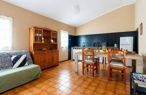 Diano San Pietro House | Wonderful private villa for 4 guests with TV, balcony, pets allowed and panoramic view