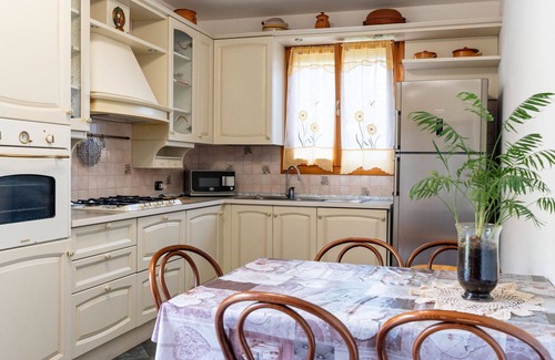 Diano Castello House | Wonderful private villa for 4 people with WIFI, TV and terrace