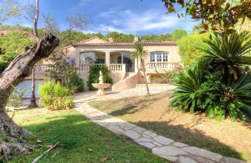 Antheor Villa | Wonderful private villa for 8 guests with WIFI, private pool, A/C, TV, terrace and pets allowed