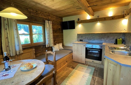 Muhlthal House | Wonderful private villa for 2 guests with WIFI, TV, patio, panoramic view and parking