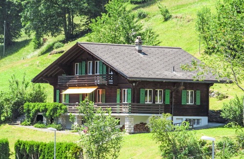Grindelwald House | Wonderful private villa for 9 guests with WIFI, TV, balcony and pets allowed