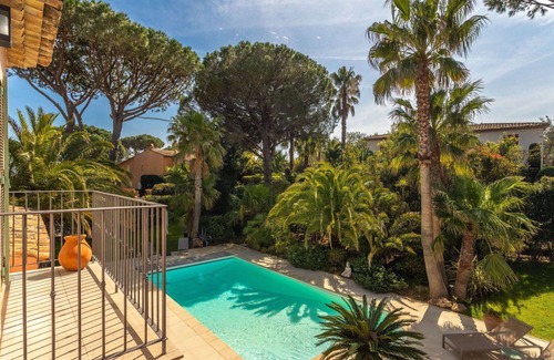 Les Restanques Villa | Wonderful private villa for 8 guests with private pool, WIFI, A/C, TV, terrace and pets allowed