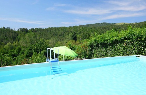 Santa Fiora Villa | Wonderful private villa with private pool, WIFI, TV, patio, pets allowed, panoramic view and par...