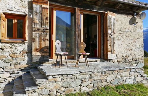 Acquarossa House | Wonderful private villa for 4 guests with WIFI, TV, terrace, pets allowed and parking