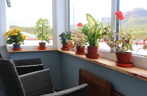 Bornesketaig House | Wonderful private villa for 2 guests with TV, panoramic view and parking