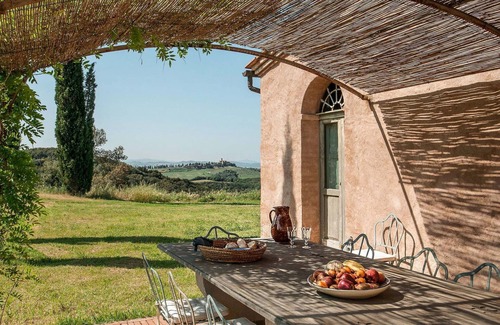 Camigliano Villa | Wonderful private villa for 14 guests with A/C, WIFI, private pool, TV, panoramic view and parking