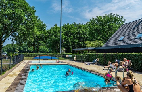 IJhorst House | Wonderful private villa for 4 guests with pool, WIFI, TV, terrace and parking