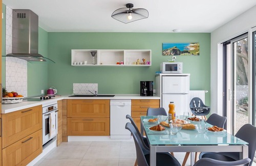 Locquirec House | Wonderful private villa for 4 guests with WIFI, hot tub, TV, terrace and pets allowed