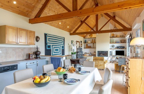 Locquirec House | Wonderful private villa for 5 guests with WIFI, TV and terrace