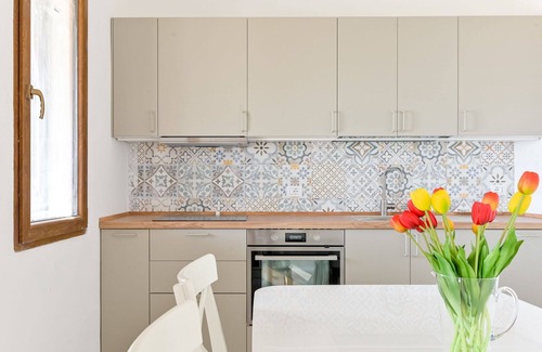 Follonica House | Wonderful private villa for 6 guests with WIFI, A/C, balcony and pets allowed