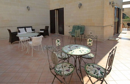 Torricella Villa | Wonderful private villa for 10 guests with TV, terrace, panoramic view and parking