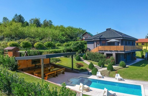Presika House | Wonderful private villa with A/C, private pool, hot tub, WIFI, TV, terrace, panoramic view, parking