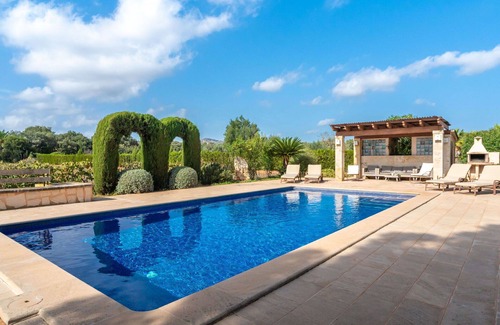 Algaida House | Wonderful private villa for 4 guests with WIFI, A/C, private pool, TV, patio and panoramic view