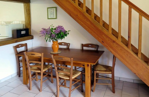 Blanquefort-sur-Briolance Villa | Wonderful private villa with private pool, WIFI, hot tub, TV, terrace, pets allowed and parking