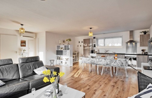 Etables-sur-Mer House | Wonderful private villa for 4 guests with A/C, WIFI, TV and terrace