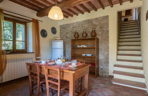 Pieve di Chio House | Wonderful private villa for 12 people with private pool, WIFI, TV, terrace and pets allowed