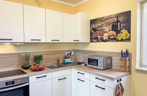 Wismar House | Wonderful private villa for 4 people with WIFI, TV, patio and parking