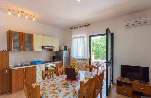 Strmac House | Wonderful private villa for 14 people with private pool, A/C, WIFI, terrace and parking