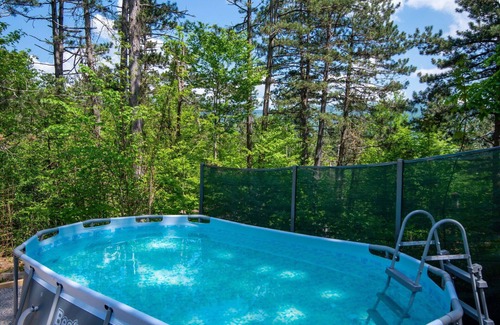 Lic House | Wonderful private villa with private pool, hot tub, WIFI, TV, terrace, pets allowed and parking